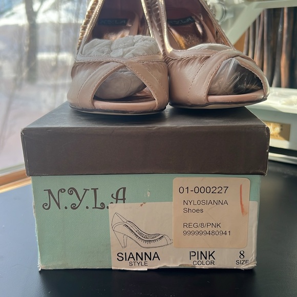 NYLA rose gold/pink heels, size 8 - Picture 5 of 5